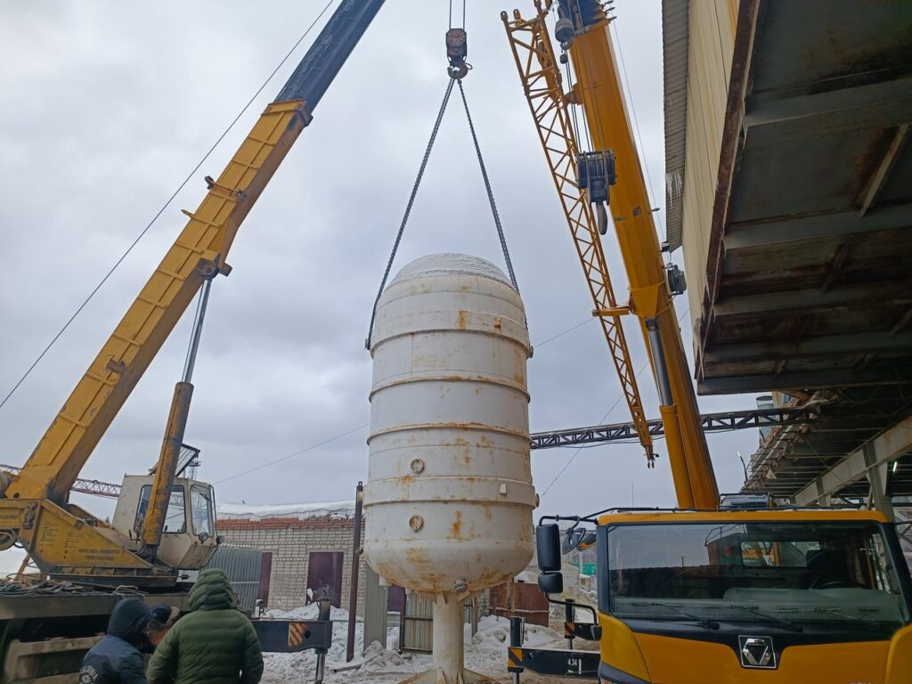 демонтаж криогенного газификатора ГХК-25, Спецкриогаз